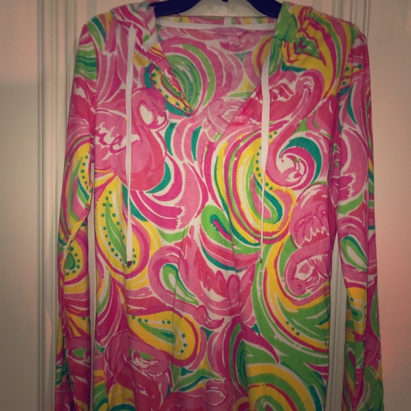 Lilly Pulitzer Tops - Lilly Pulitzer long top/ beach cover up Lilly Pulitzer Tops - Lilly Pulitzer long top/ beach cover up